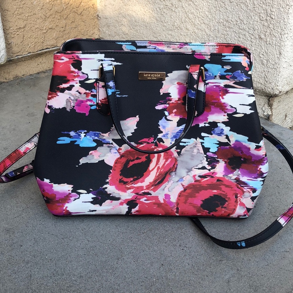 BNWOT Kate Spade Floral Purse